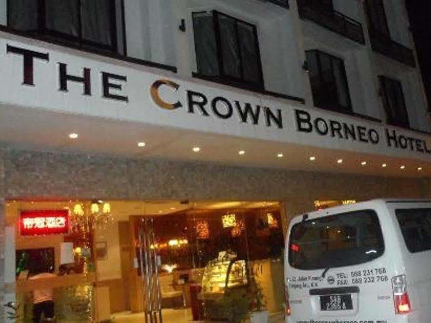 The Crown Borneo Hotel Кота Кинабалу Екстериор снимка